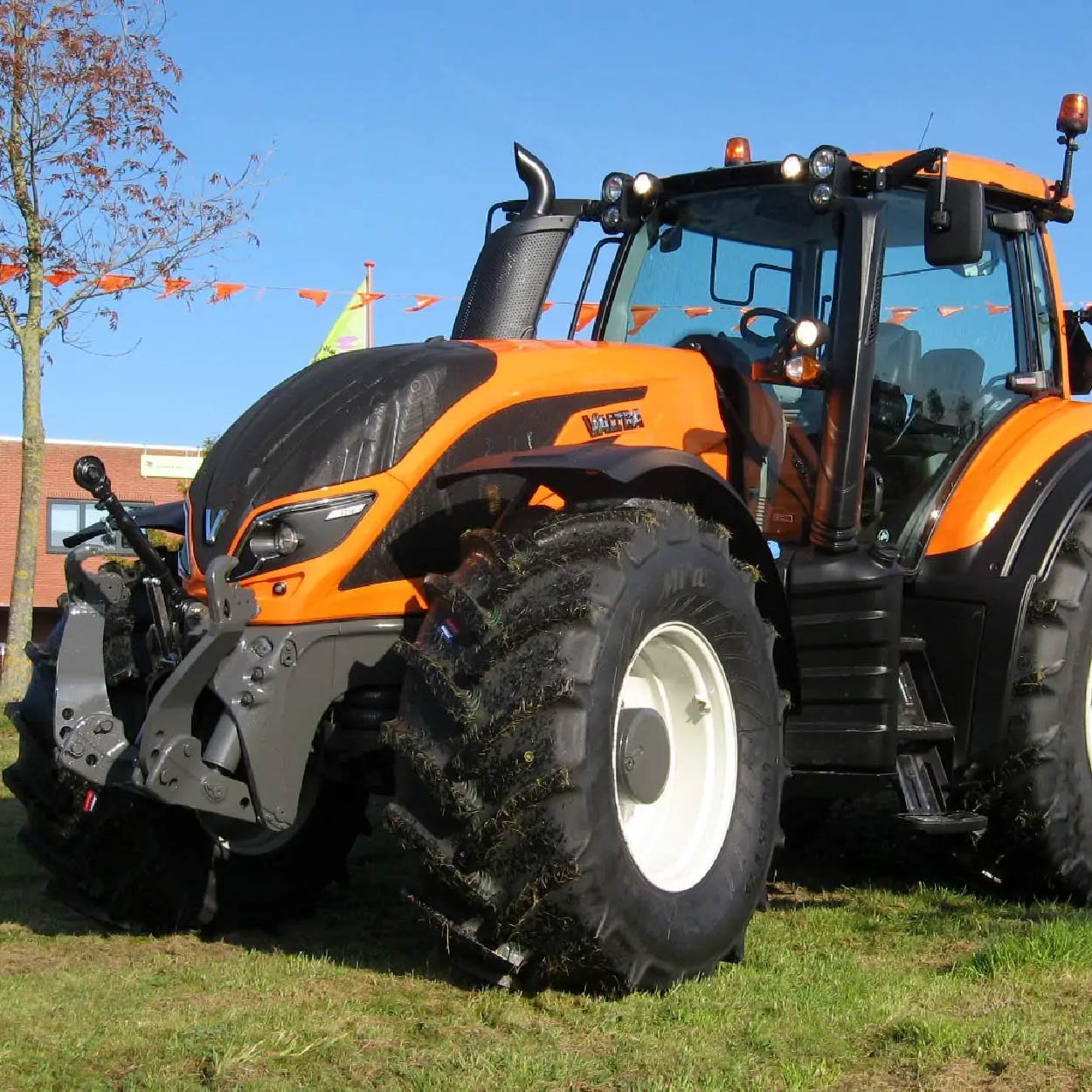 Tractor